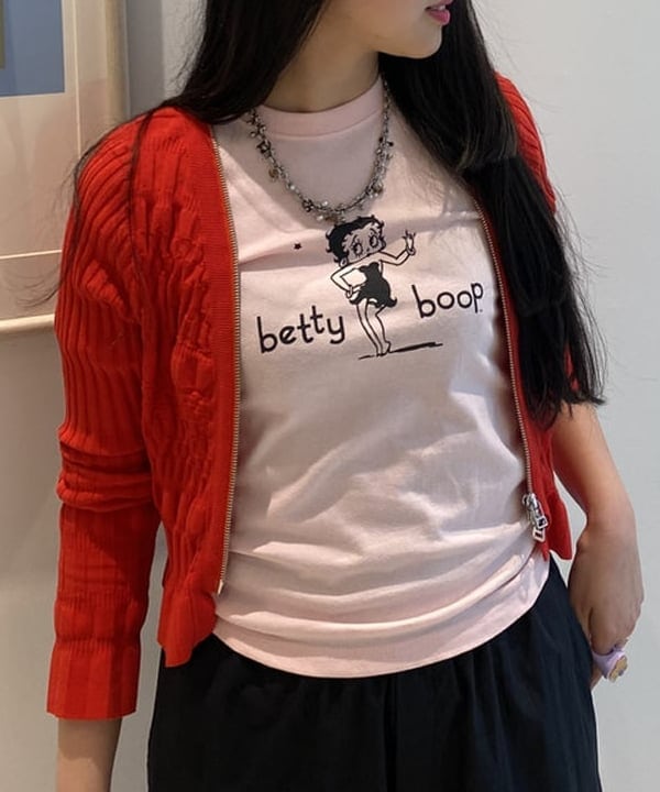 ayaさんの「BEAMS WOMEN｜Betty Boop(TM) / Logo Tシャツ」を使ったコーディネート