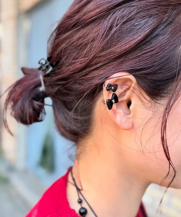 SHINAGAWAさんの「BEAMS WOMEN｜ATOLASOLAS / ear cuffs 3p」を使ったコーディネート