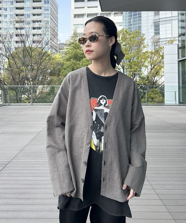 清水 彩乃さんの「BEAMS WOMEN｜maturely / スナップ イージー パンツ」を使ったコーディネート
