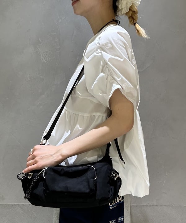 ササキさんの「BEAMS WOMEN｜ギャザースリーブ バルーン ブラウス」を使ったコーディネート