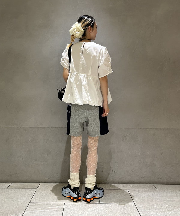 ササキさんの「BEAMS WOMEN｜ギャザースリーブ バルーン ブラウス」を使ったコーディネート