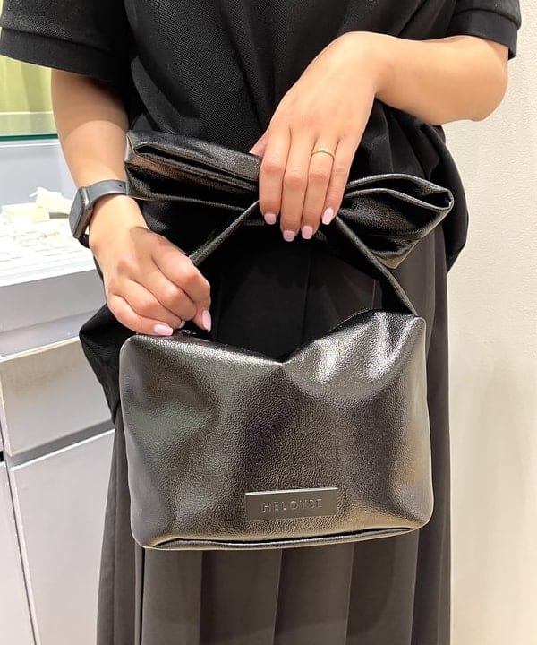 Ray BEAMS ビームス 恵比寿の大木