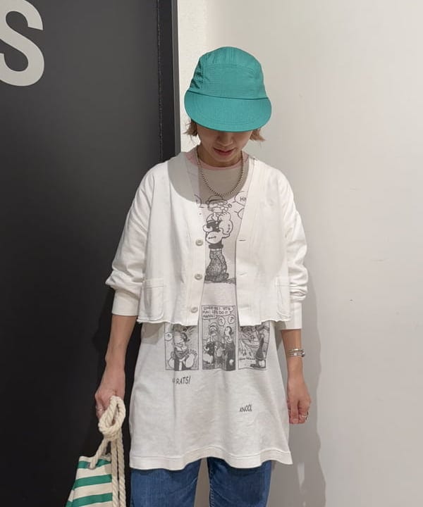 Kaoru Sakumaさんの「BEAMS WOMEN｜カットオフ Vネック カーディガン」を使ったコーディネート