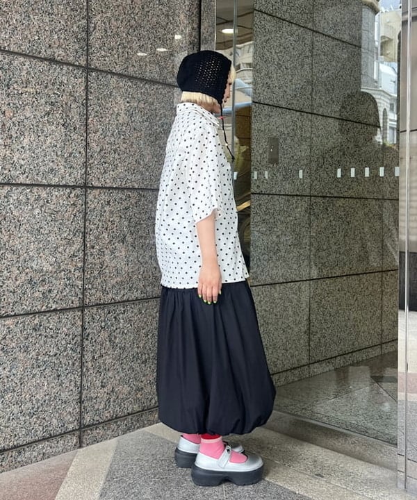 あさひさんの「BEAMS WOMEN｜バルーン キリカエ キャミ ワンピース」を使ったコーディネート