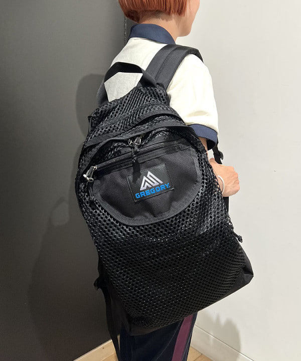 吉田 奈央さんの「BEAMS WOMEN｜【別注】Champion / ポロシャツ」を使ったコーディネート