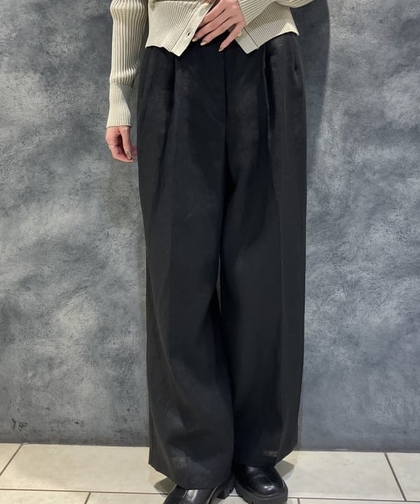 nodokaさんの「BEAMS WOMEN｜【別注】スタイリスト佐藤佳菜子 × SLOANE / リブ カーディガン」を使ったコーディネート