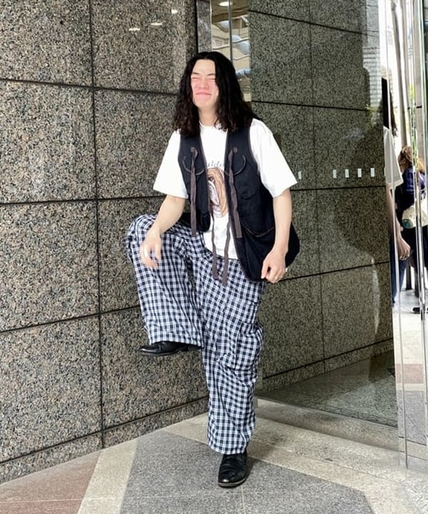 りくっしーさんの「BEAMS WOMEN｜Lee / BULLDOG PRINT S/S TEE」を使ったコーディネート