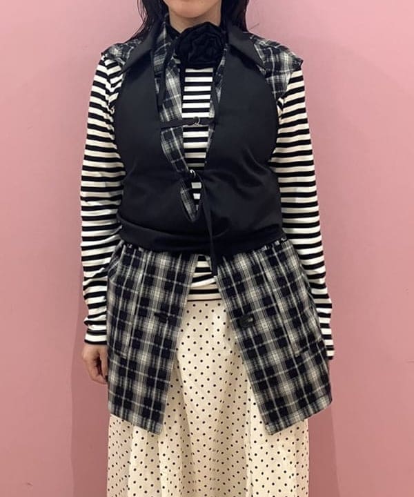 晶さんの「BEAMS WOMEN｜RBS / ホルターネック ジレ」を使ったコーディネート