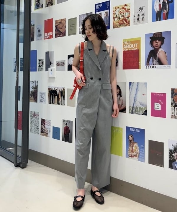神坂 莉子さんの「BEAMS WOMEN｜【別注】CONTROL FREAK / ダウニー ショルダー バッグ」を使ったコーディネート