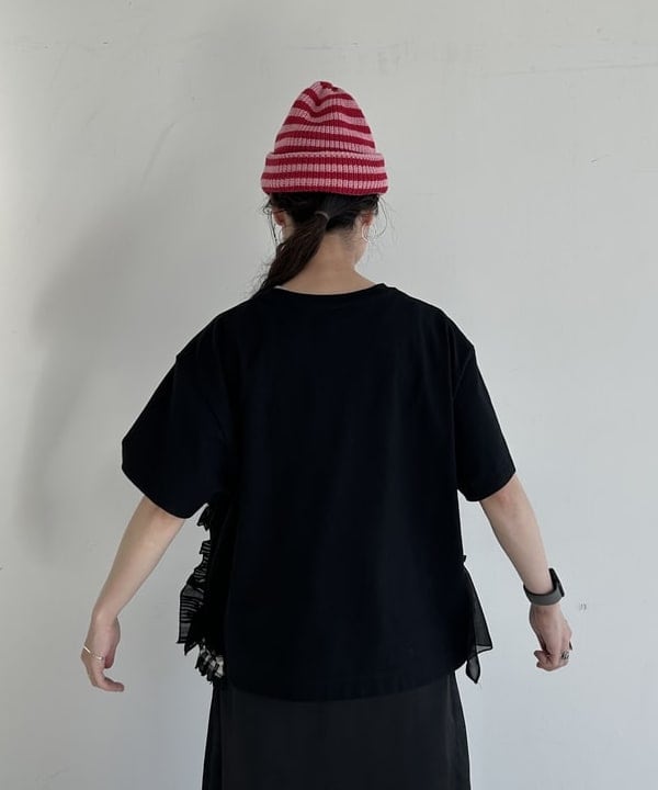 清水 彩乃さんの「BEAMS WOMEN｜【別注】LEUCHTFEUER / ボーダー ワッチ キャップ」を使ったコーディネート