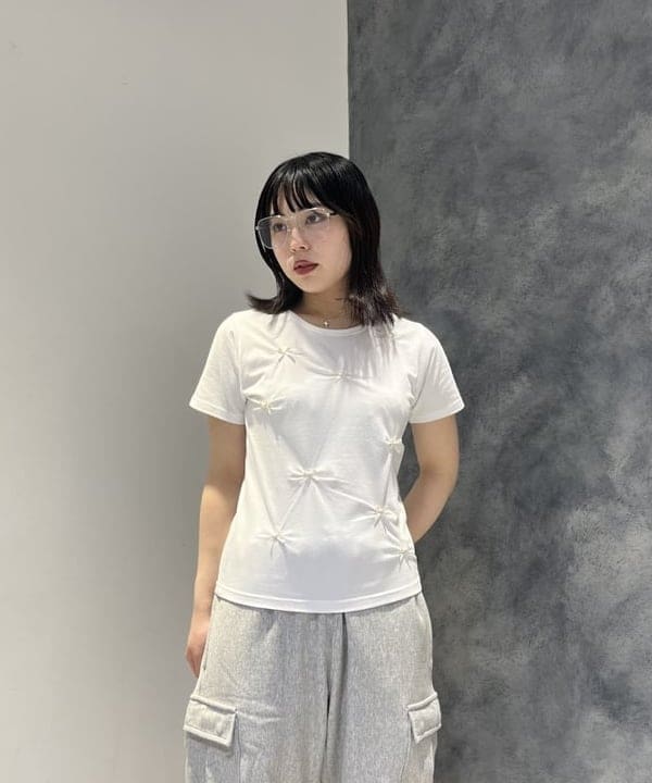 星野 真依さんの「BEAMS WOMEN｜【別注】Champion / スウェット カーゴショーツ」を使ったコーディネート
