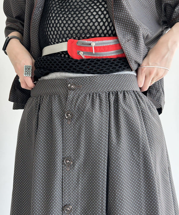 清水 彩乃さんの「BEAMS WOMEN｜ドット オープン カラー ショートスリーブ」を使ったコーディネート