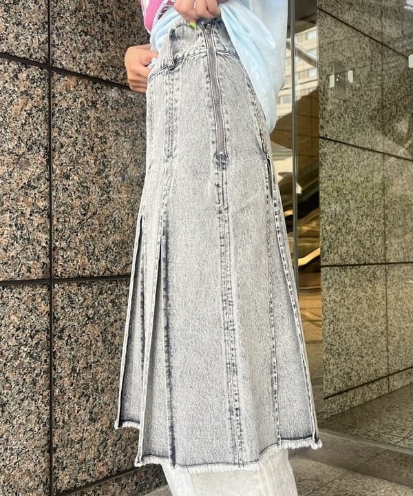 あさひさんの「BEAMS WOMEN｜デニム タック ミディアム スカート」を使ったコーディネート