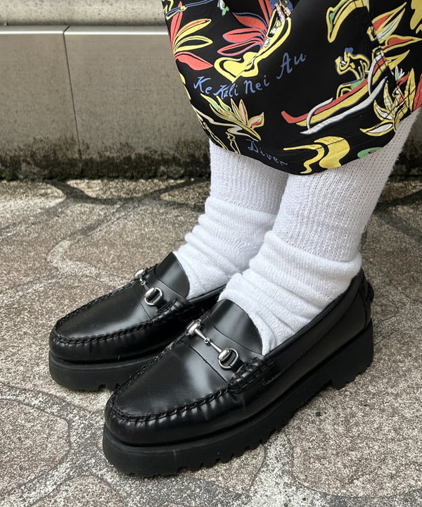 まつむさんの「BEAMS WOMEN｜【別注】SUN SURF / ギャザー ロング スカート」を使ったコーディネート