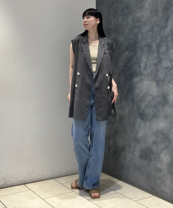 OSUMIさんの「BEAMS WOMEN｜AK+1 / ベルテッド ジレ」を使ったコーディネート
