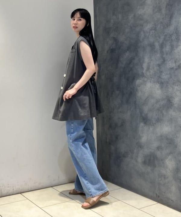 OSUMIさんの「BEAMS WOMEN｜AK+1 / ベルテッド ジレ」を使ったコーディネート