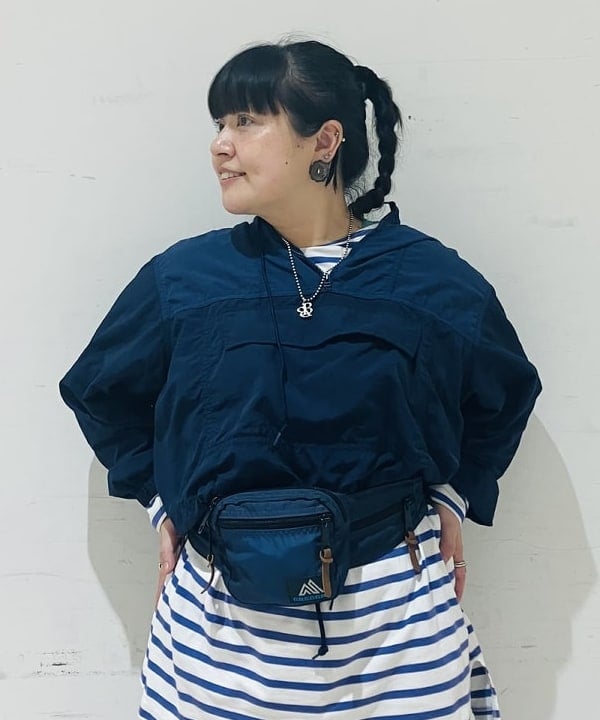 佐藤 歩さんの「BEAMS WOMEN｜ATOLASOLAS / wave hair pin」を使ったコーディネート