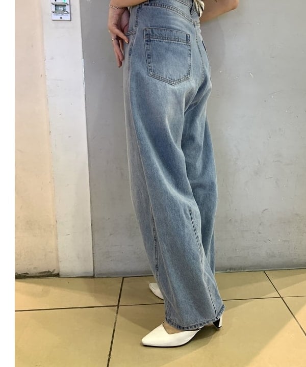 れいなさんの「BEAMS WOMEN｜デニム バレル パンツ」を使ったコーディネート