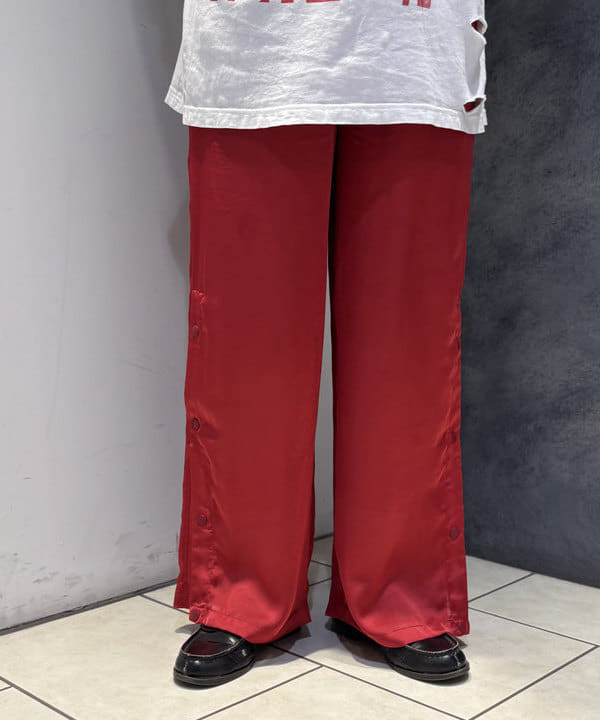 福田 まみさんの「BEAMS WOMEN｜maturely / スナップ イージー パンツ」を使ったコーディネート