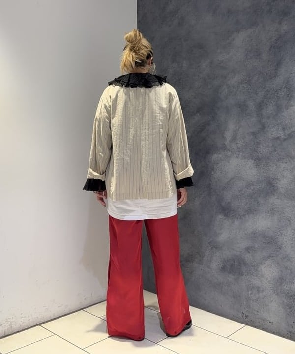 福田 まみさんの「BEAMS WOMEN｜maturely / スナップ イージー パンツ」を使ったコーディネート