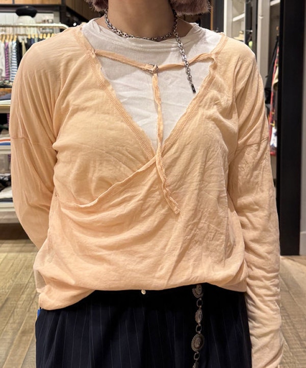 シロヤマさんの「BEAMS WOMEN｜maturely / カシュクール ストラップ ロング スリーブ」を使ったコーディネート