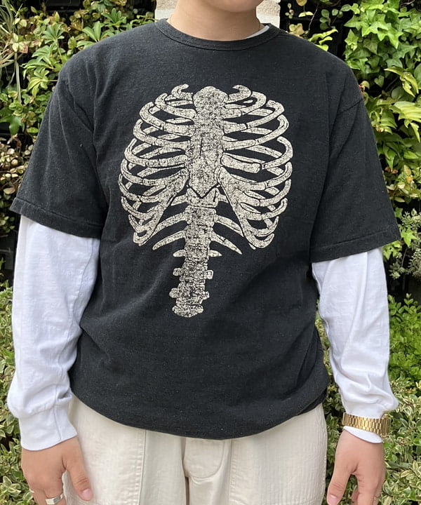 赤羽 花さんの「BEAMS WOMEN｜BEAMS BOY / 25mm WASH ベルト」を使ったコーディネート