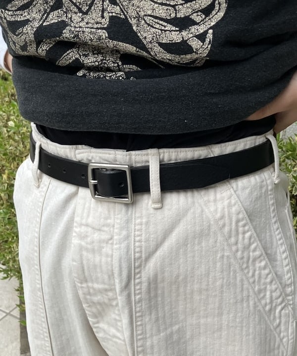 赤羽 花さんの「BEAMS WOMEN｜BEAMS BOY / 25mm WASH ベルト」を使ったコーディネート