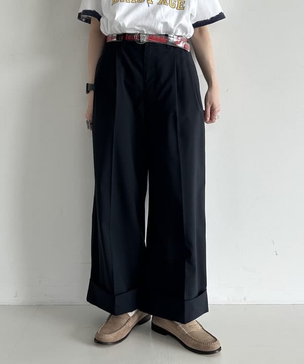 清水 彩乃さんの「BEAMS WOMEN｜【別注】PIKE / CLEAR BELT SP」を使ったコーディネート