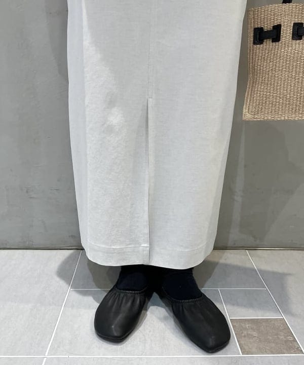 CHIHIROさんの「BEAMS WOMEN｜VIOLAd&rsquo;ORO / ラフィア調 クロア バッグ」を使ったコーディネート