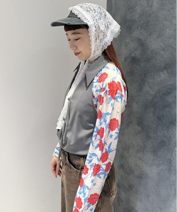 庭野 優紀さんの「BEAMS WOMEN｜RBS / ホルターネック ジレ」を使ったコーディネート