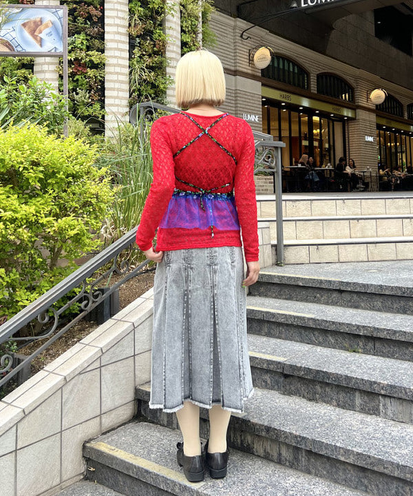 あさひさんの「BEAMS WOMEN｜デニム タック ミディアム スカート」を使ったコーディネート