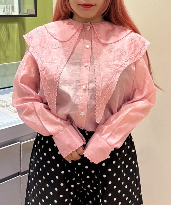 オカベ　アヤカさんの「BEAMS WOMEN｜ウエスタン ブーツ」を使ったコーディネート