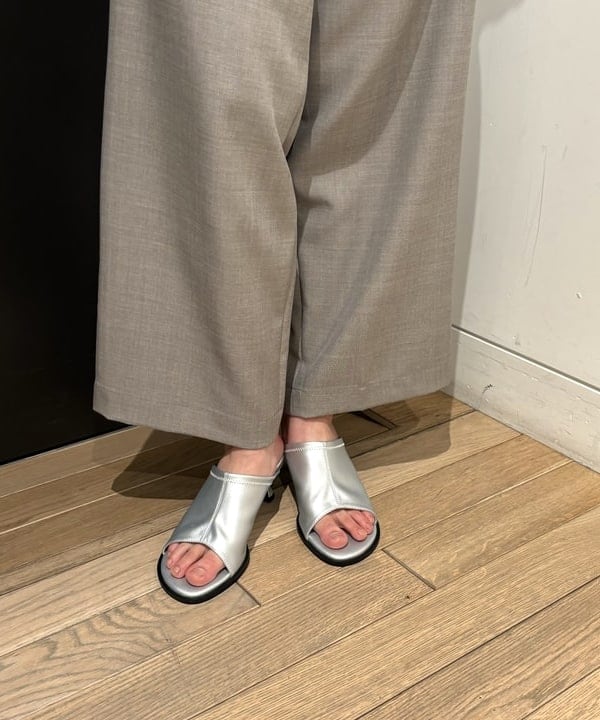 sakuraさんの「BEAMS WOMEN｜GIANNI CHIARINI / メタリック ALIFA レザーショルダーバッグ S」を使ったコーディネート