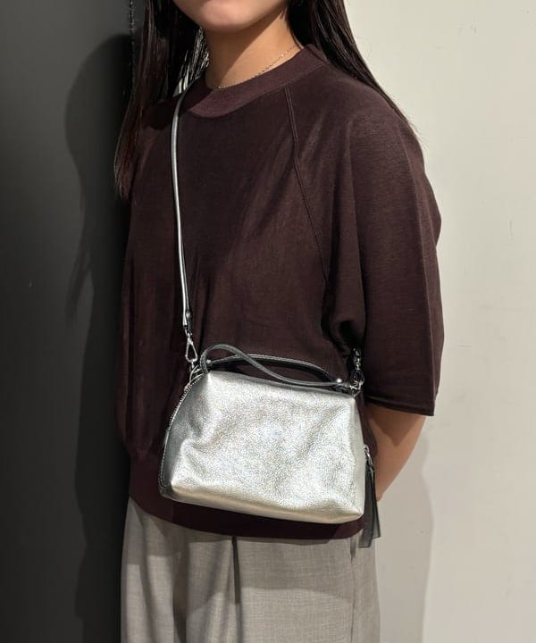 sakuraさんの「BEAMS WOMEN｜GIANNI CHIARINI / メタリック ALIFA レザーショルダーバッグ S」を使ったコーディネート