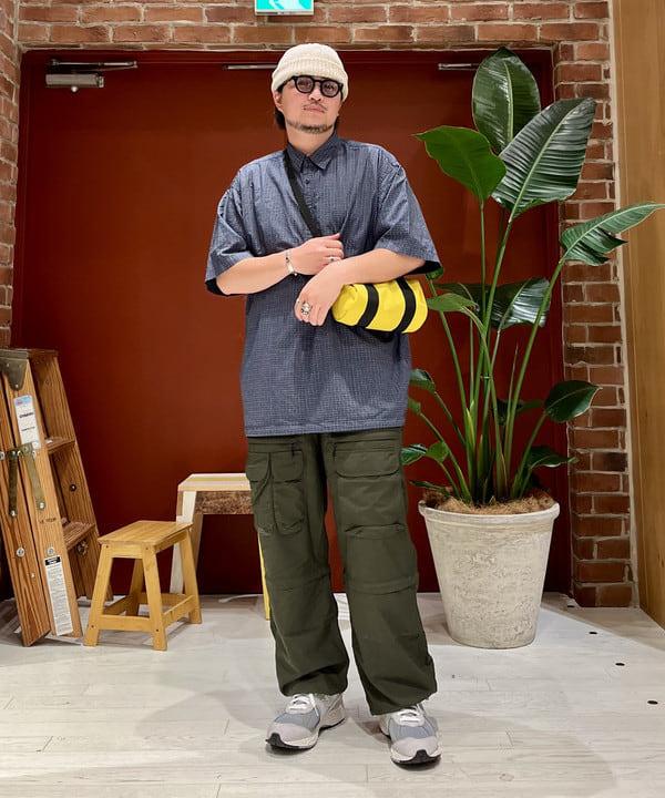 新里 京介さんの「BEAMS WOMEN｜Few / F11」を使ったコーディネート