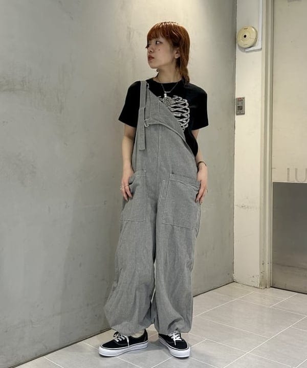 ナツハさんの「BEAMS WOMEN｜ダンガリー サロペット」を使ったコーディネート