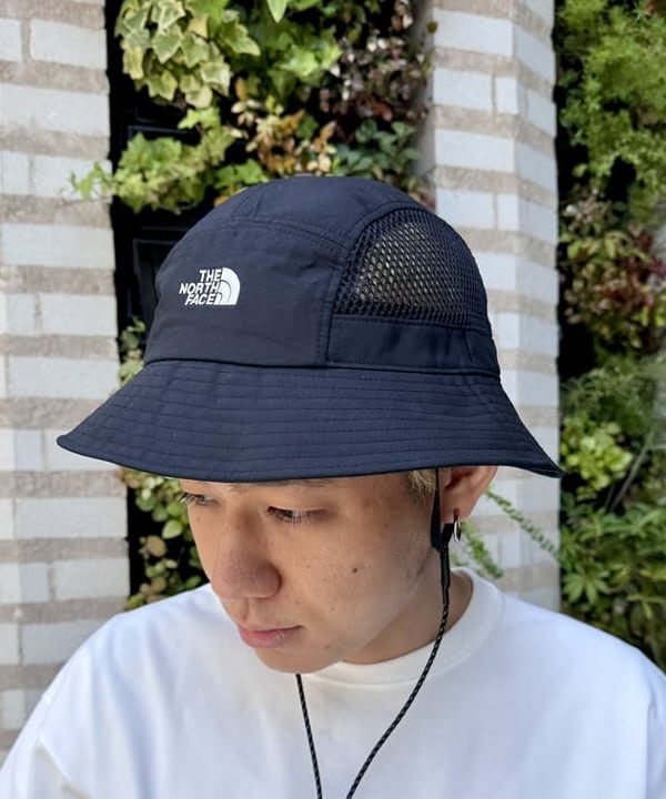 配島 孝明さんの「BEAMS WOMEN｜【別注】Gramicci / オール コンディション ショーツ 25SS」を使ったコーディネート