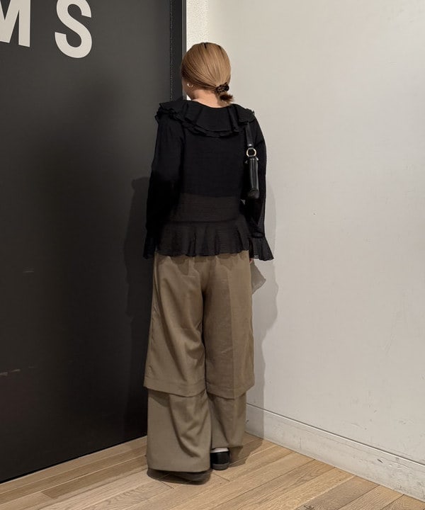 Ito_ririkaさんの「BEAMS WOMEN｜シアー ラッフル ブラウス」を使ったコーディネート