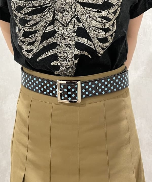 まゆちゃんさんの「BEAMS WOMEN｜【別注】BOW WOW / BONE T-shirt」を使ったコーディネート