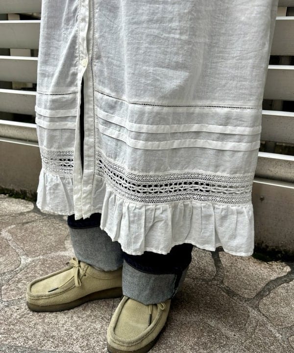 チナツさんの「BEAMS WOMEN｜ヴィンテージ レース ノースリーブ ワンピース」を使ったコーディネート