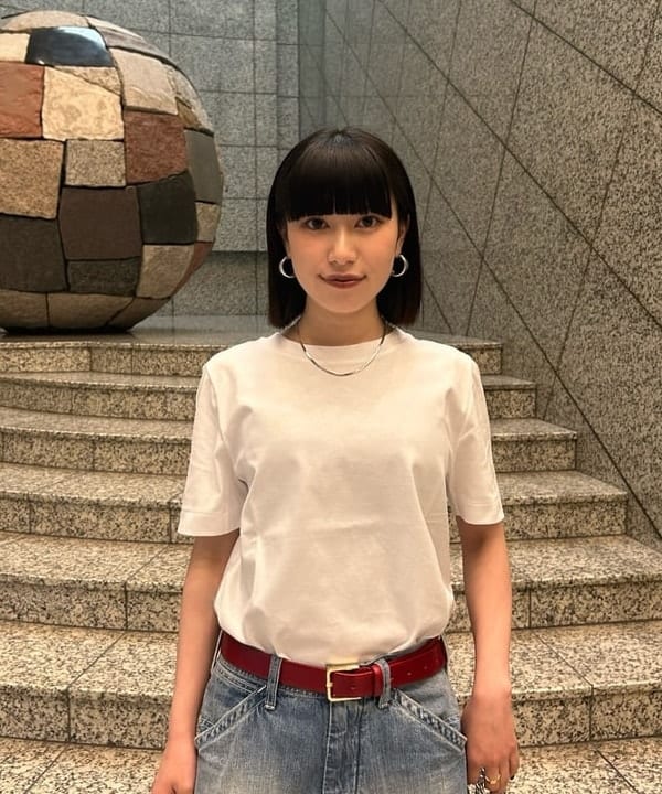 大槻 まひろさんの「BEAMS WOMEN｜AK+1 / ハイゲージ コットン Tシャツ」を使ったコーディネート