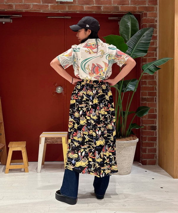 kiyoさんの「BEAMS WOMEN｜【別注】NEW ERA / BB ロゴ タイプライター キャップ」を使ったコーディネート