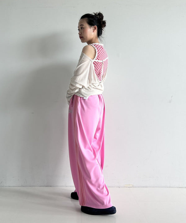 清水 彩乃さんの「BEAMS WOMEN｜maturely / カシュクール ストラップ ロング スリーブ」を使ったコーディネート
