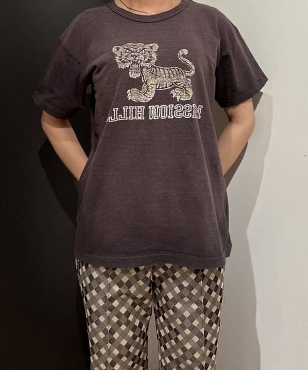 キムさんの「BEAMS WOMEN｜ナイロン フィッシング ベスト アレンジ ワンピース」を使ったコーディネート