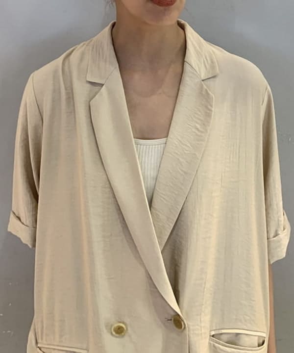 れいなさんの「BEAMS WOMEN｜ダブルブレスト ハーフスリーブ ジャケット」を使ったコーディネート