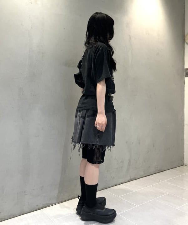須賀さんの「BEAMS WOMEN｜【別注】BOW WOW / BONE T-shirt」を使ったコーディネート