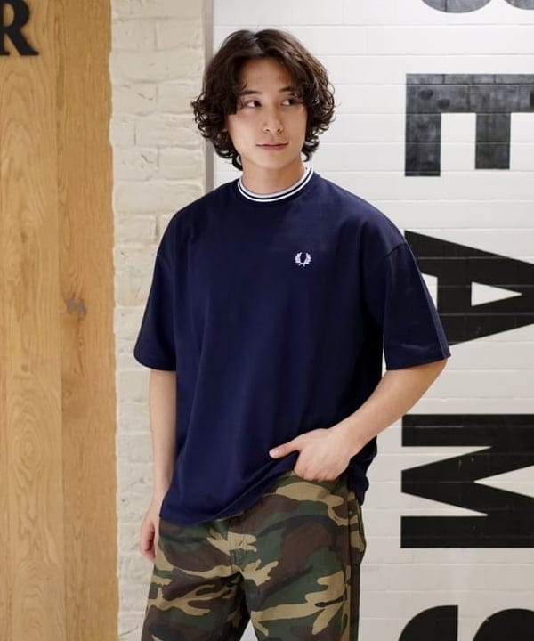 Kellyさんの「BEAMS WOMEN｜【別注】FRED PERRY / オーバーサイズ ピケ Tシャツ」を使ったコーディネート