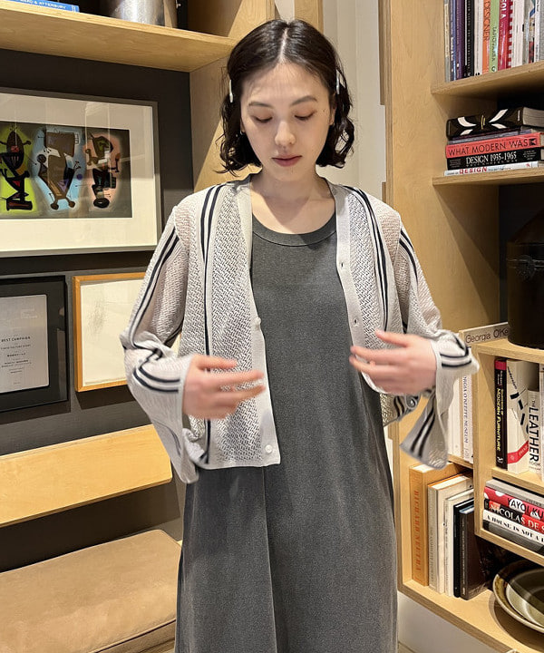 神坂 莉子さんの「BIG ヘア スリーピン 2P」を使ったコーディネート