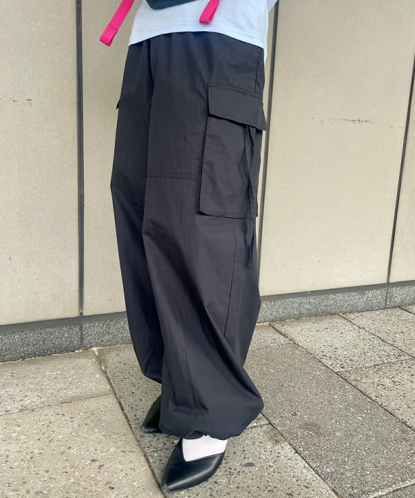 むりょさんの「BEAMS WOMEN｜ベーシック ロングスリーブ Tシャツ」を使ったコーディネート