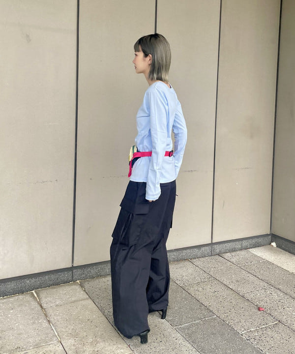 むりょさんの「BEAMS WOMEN｜ベーシック ロングスリーブ Tシャツ」を使ったコーディネート